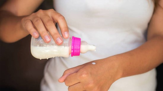 奶粉沖好后可以放多久？