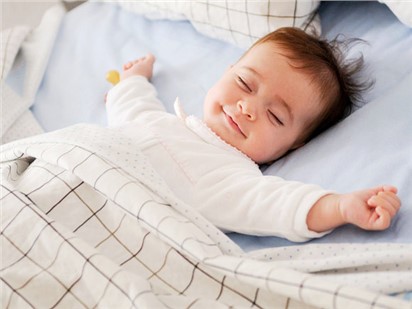 什么是新生兒驚跳反射